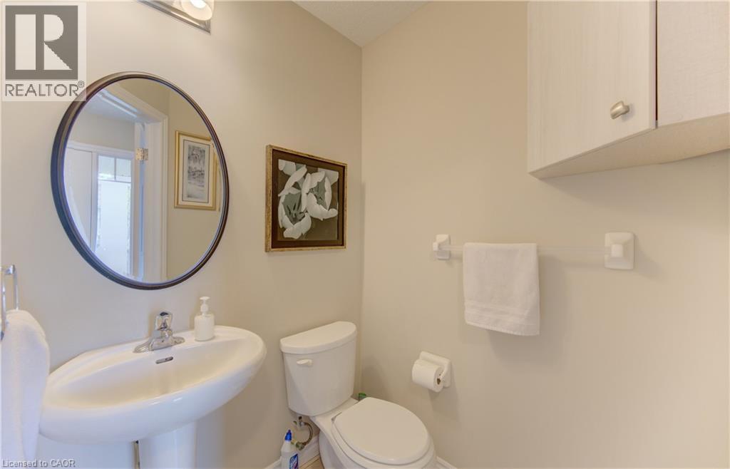 430 AVENS Street thumbnail 13