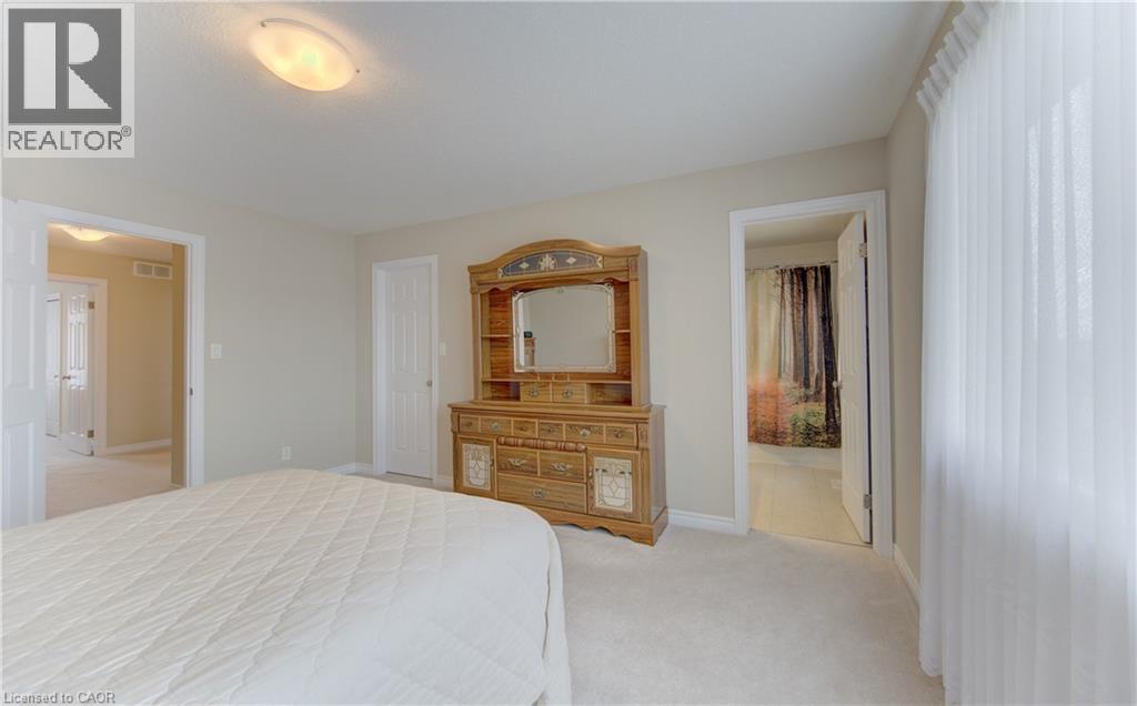 430 AVENS Street thumbnail 15