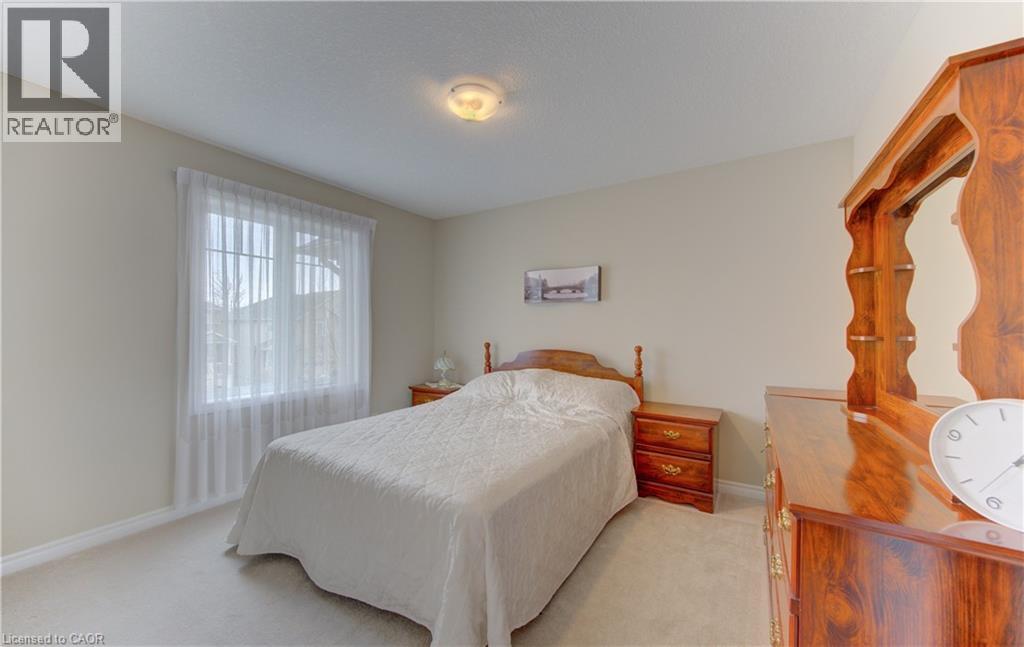 430 AVENS Street thumbnail 17