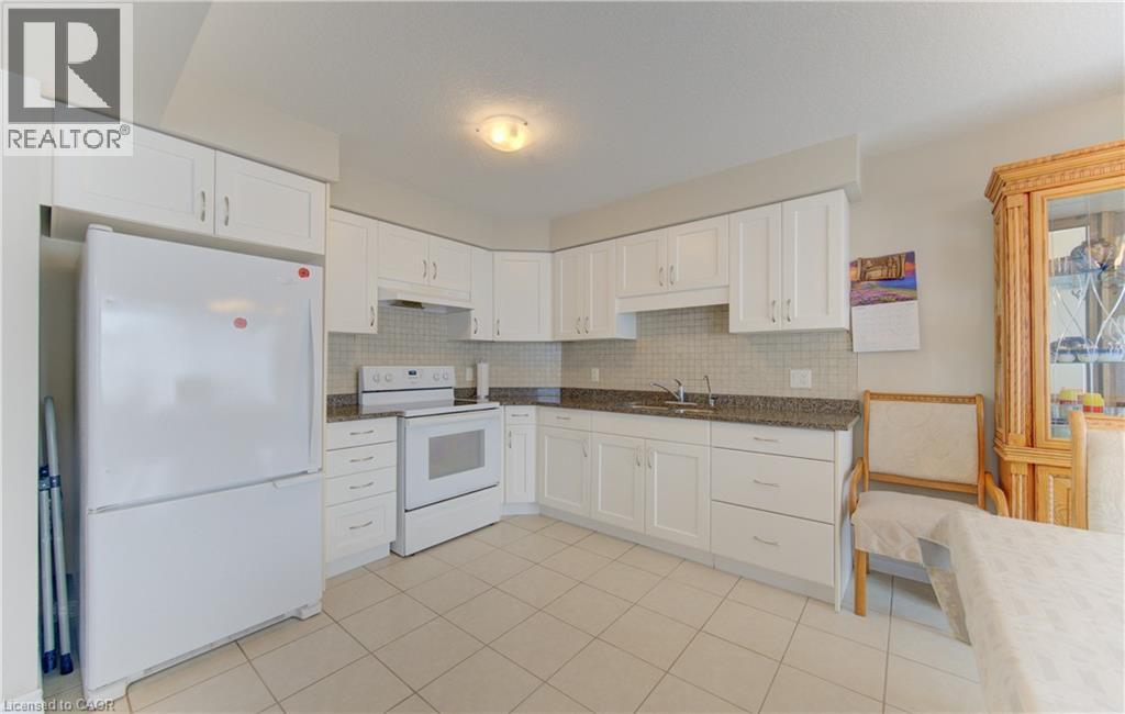 430 AVENS Street thumbnail 9