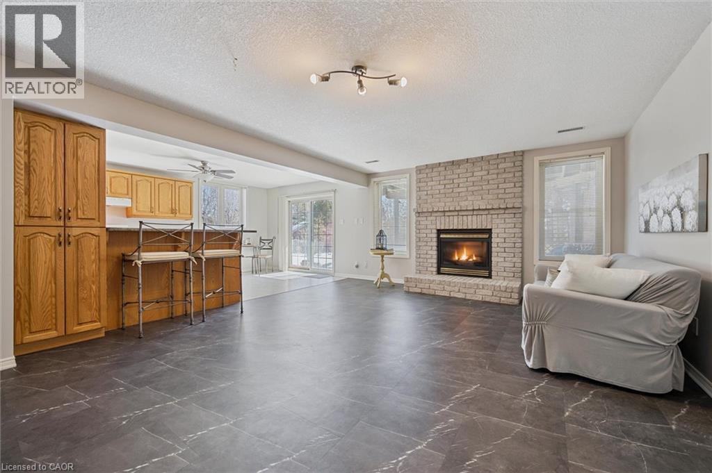 663 HEATHCLIFFE Place thumbnail 25