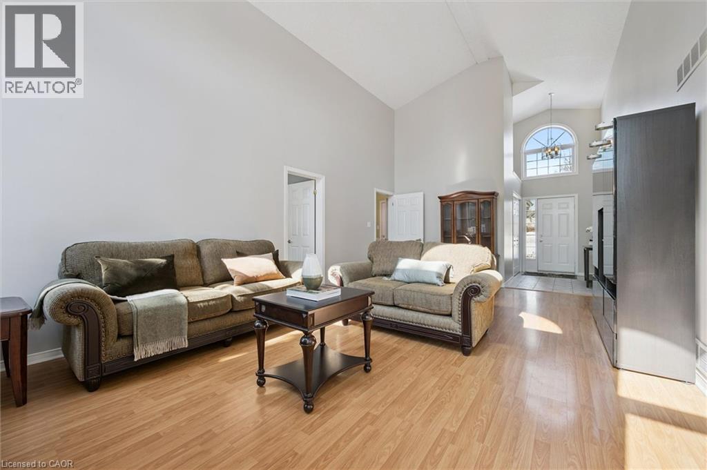 663 HEATHCLIFFE Place thumbnail 10