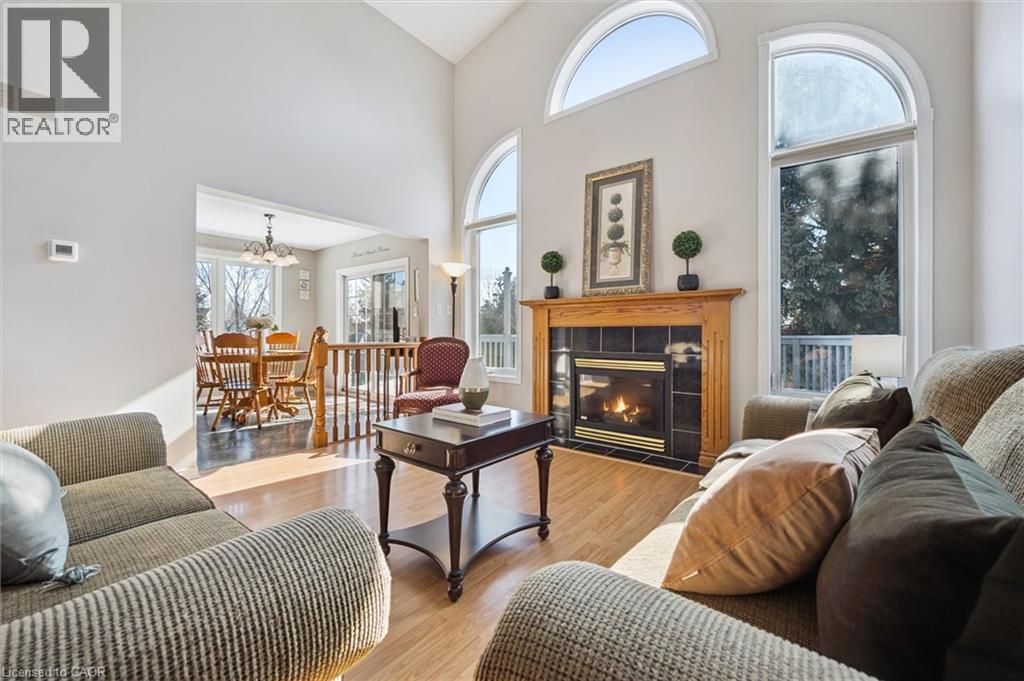 663 HEATHCLIFFE Place thumbnail 9