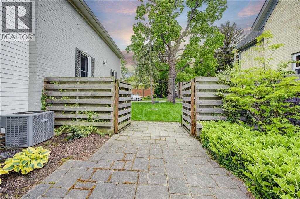 38 EUCLID Avenue thumbnail 46