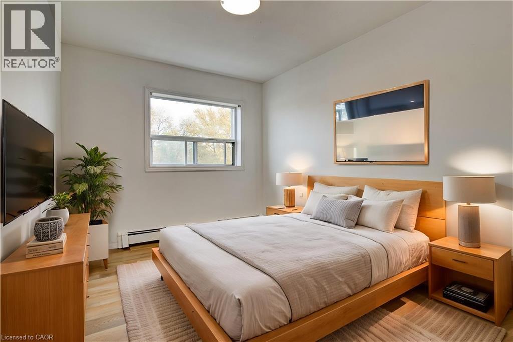 283 FAIRWAY Road N Unit# 405 thumbnail 10