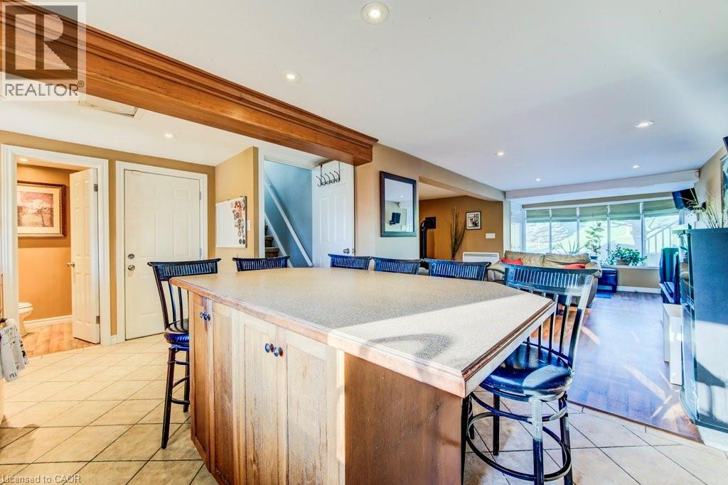 2310 FOUNTAIN Street N thumbnail 13