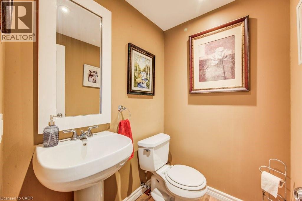 2310 FOUNTAIN Street N thumbnail 16