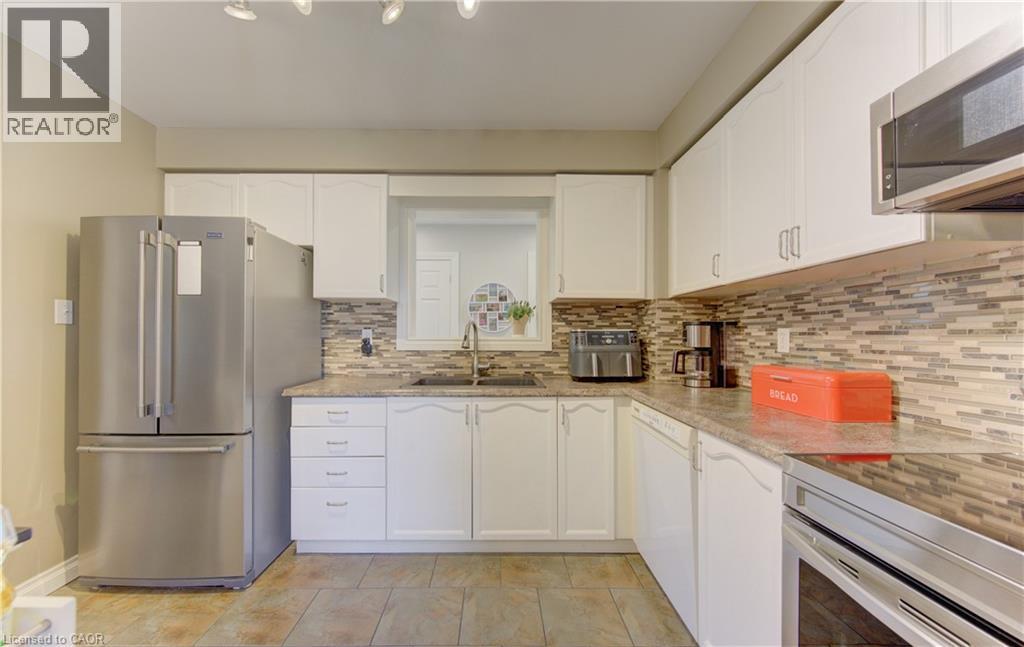 19 BROOM Street thumbnail 7