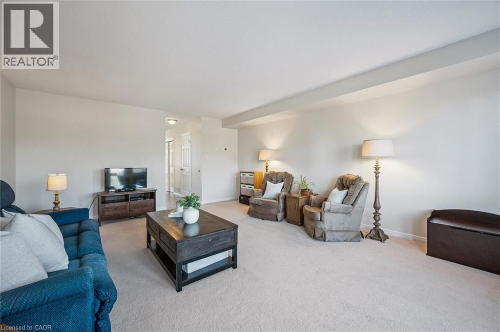 50 HOWE Drive Unit# 16B thumbnail 13