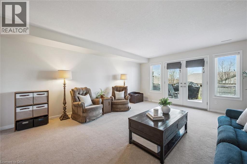 50 HOWE Drive Unit# 16B thumbnail 14