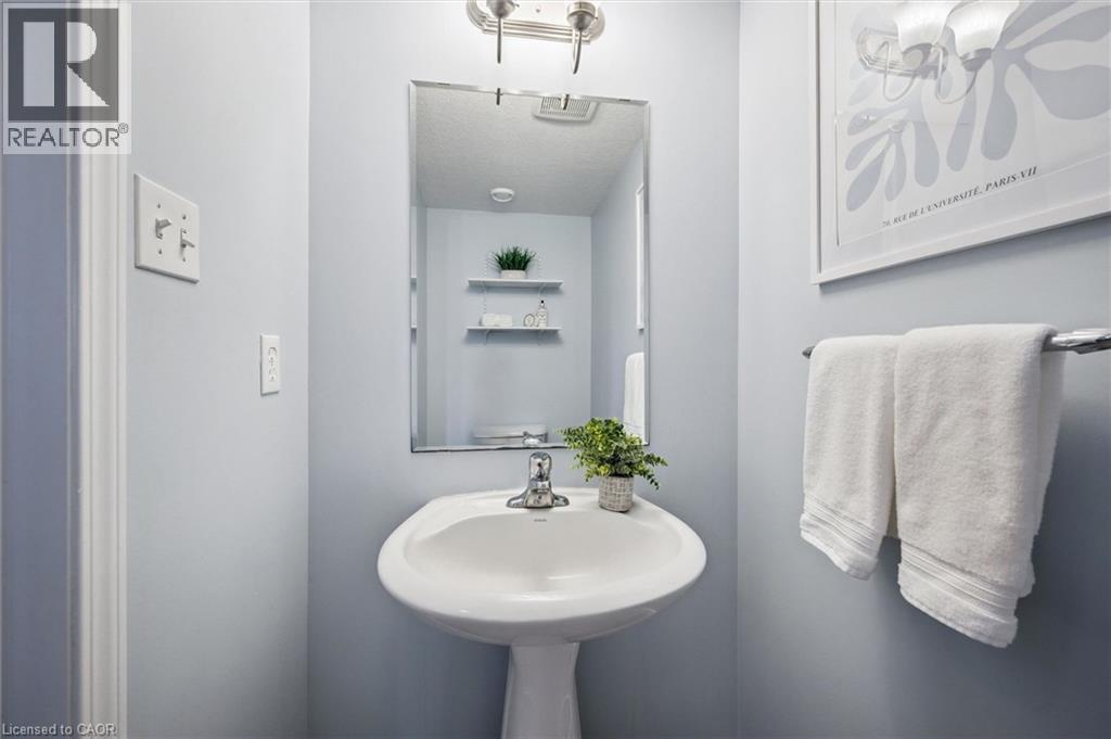 50 HOWE Drive Unit# 16B thumbnail 15