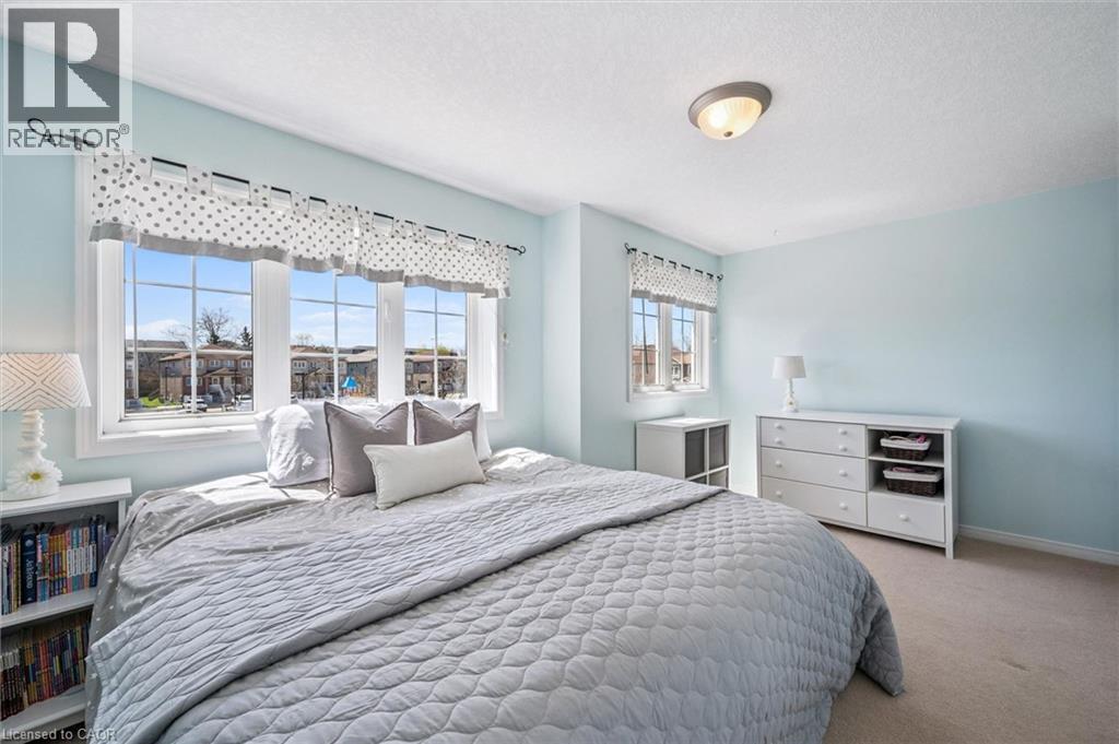 50 HOWE Drive Unit# 16B thumbnail 17