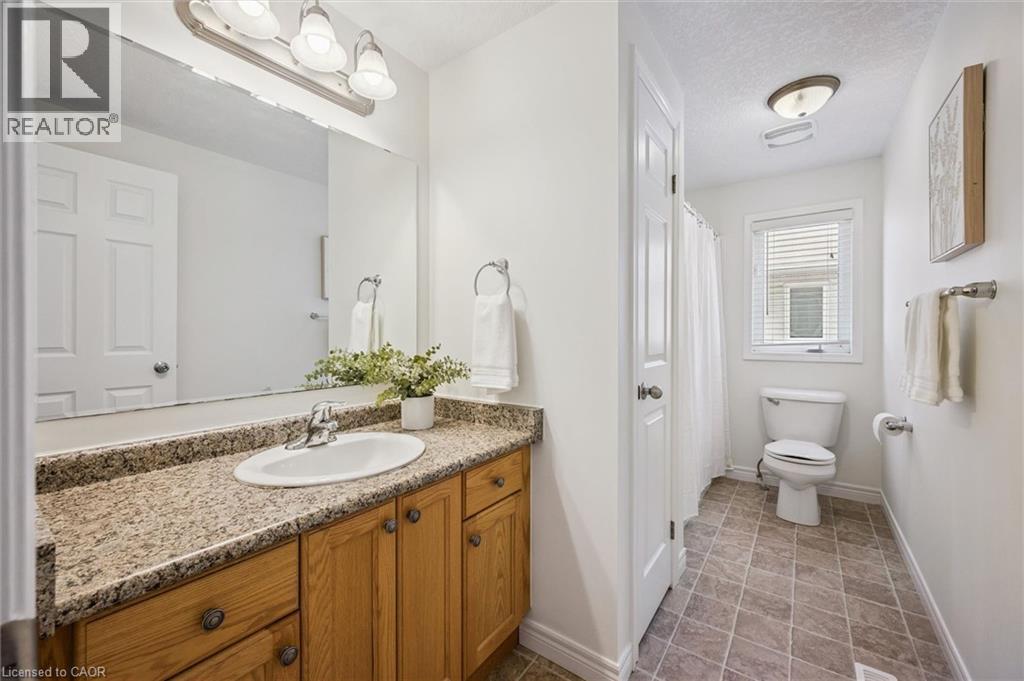 50 HOWE Drive Unit# 16B thumbnail 19