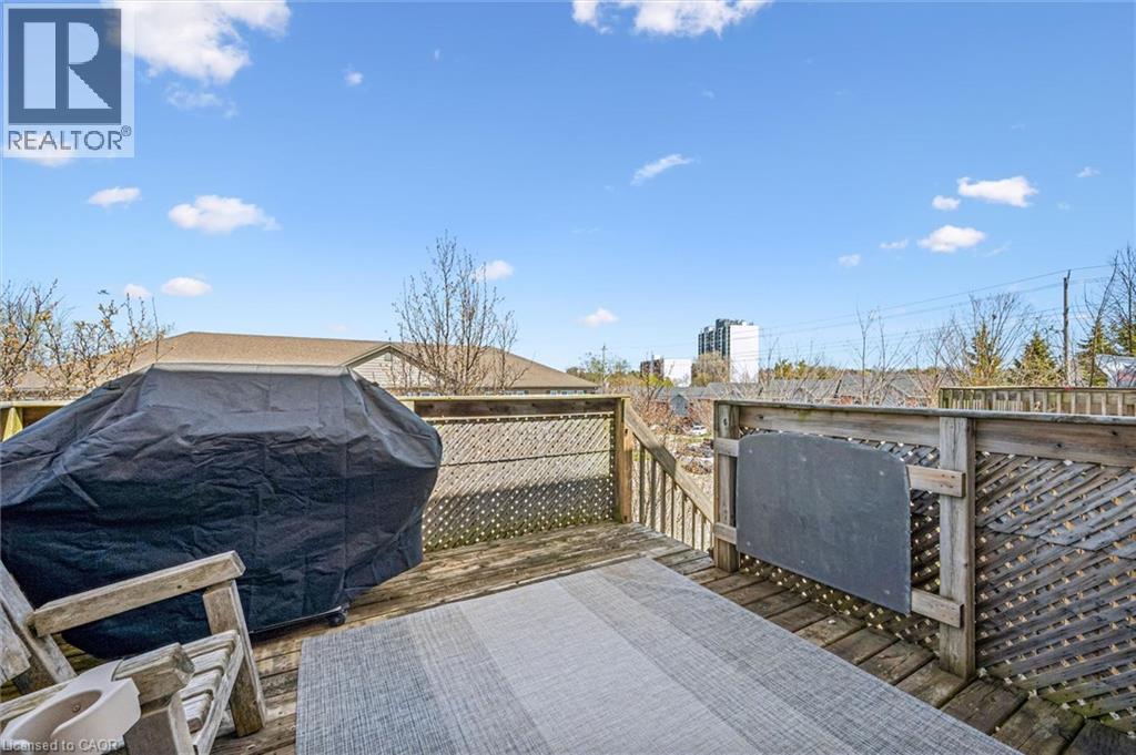 50 HOWE Drive Unit# 16B thumbnail 23