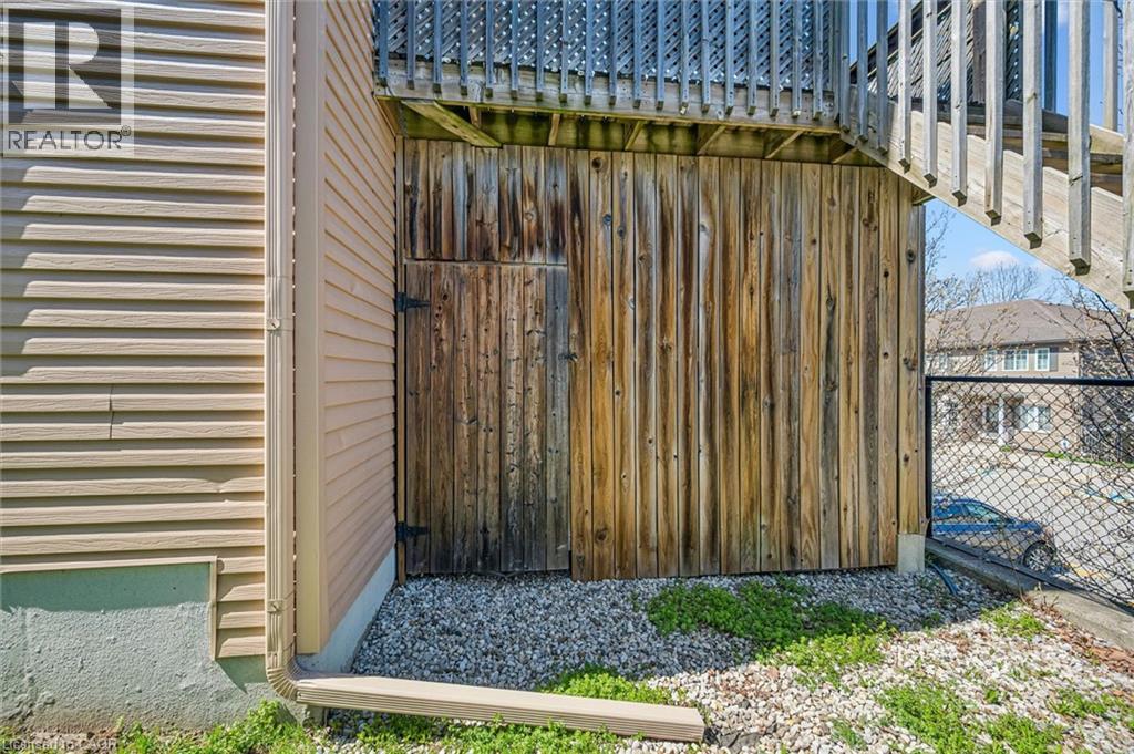 50 HOWE Drive Unit# 16B thumbnail 26