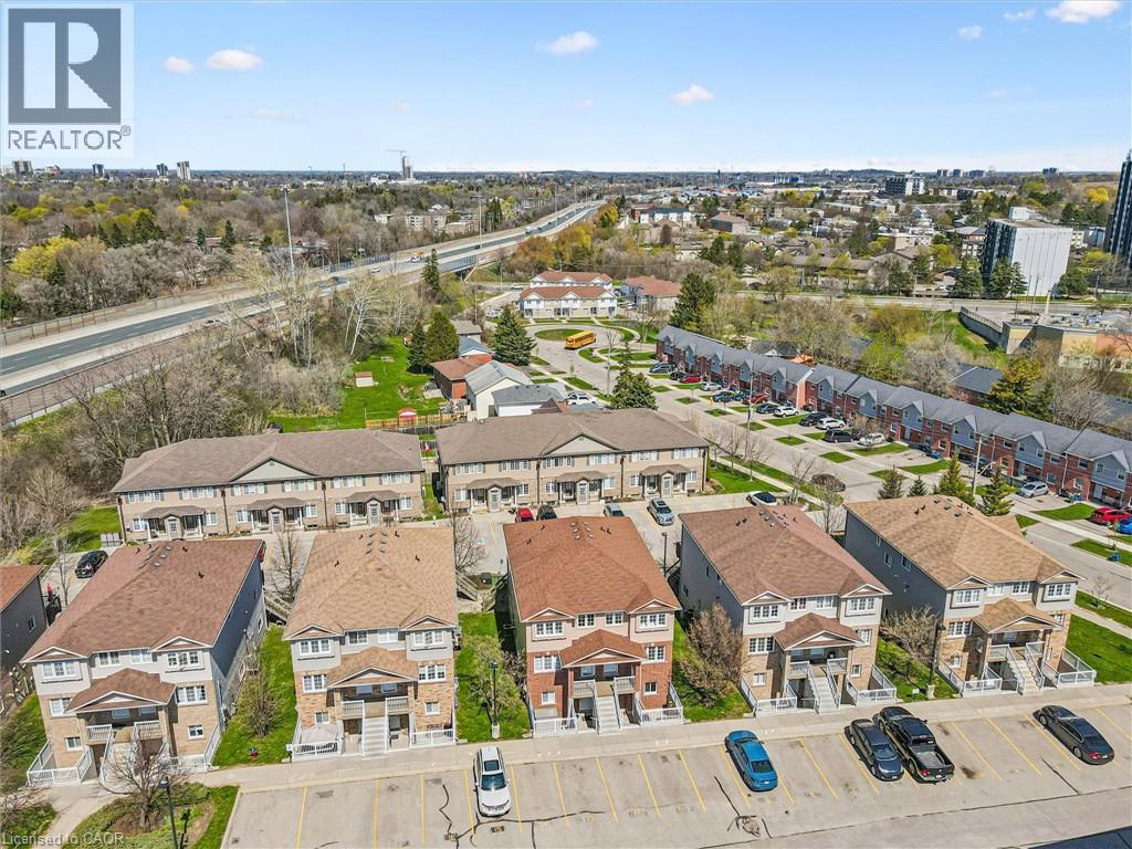 50 HOWE Drive Unit# 16B thumbnail 29