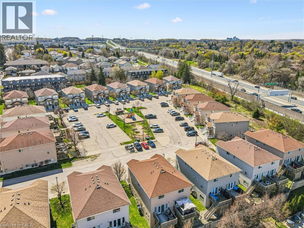 50 HOWE Drive Unit# 16B thumbnail 31