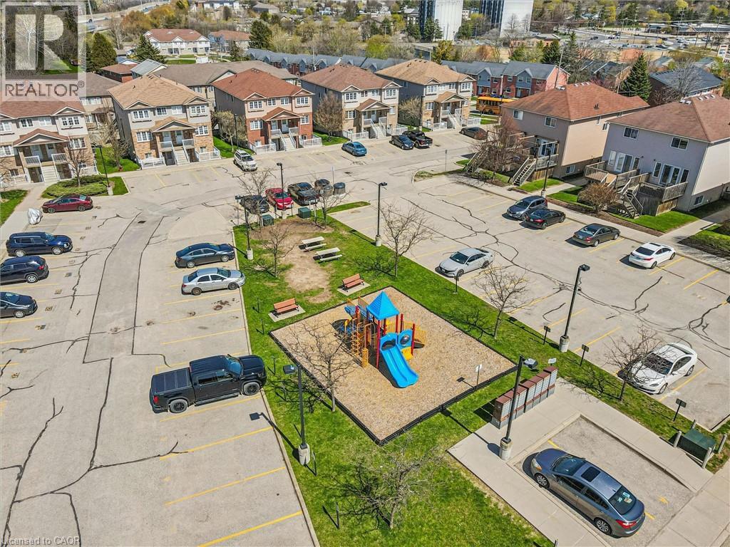 50 HOWE Drive Unit# 16B thumbnail 33