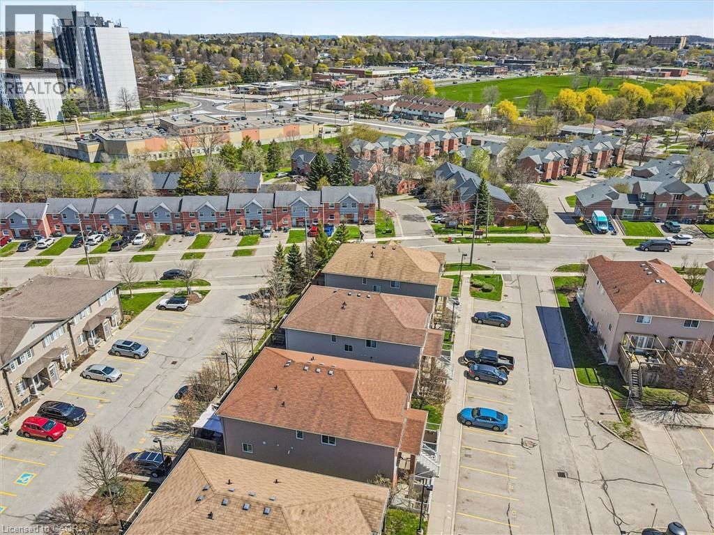 50 HOWE Drive Unit# 16B thumbnail 34