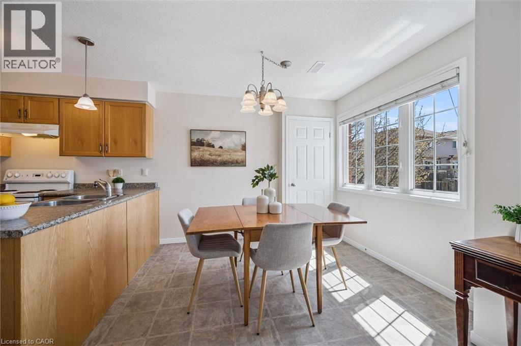 50 HOWE Drive Unit# 16B thumbnail 8