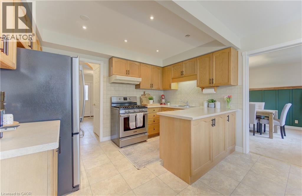 159 BURNETT Avenue thumbnail 14