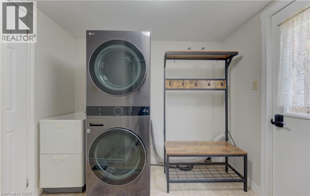 159 BURNETT Avenue thumbnail 20