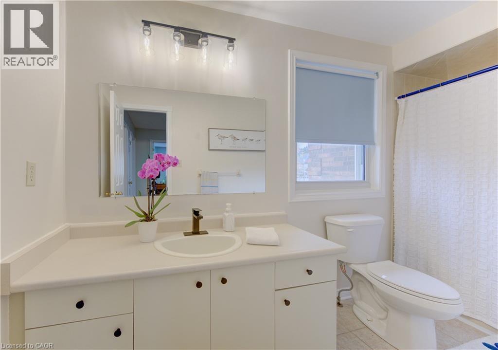 159 BURNETT Avenue thumbnail 21