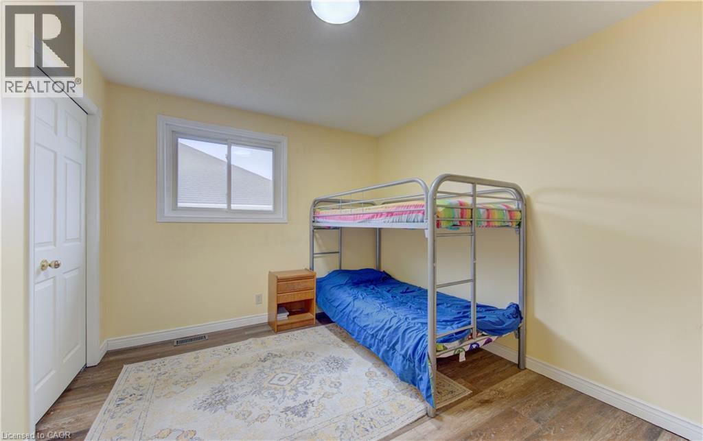 159 BURNETT Avenue thumbnail 23