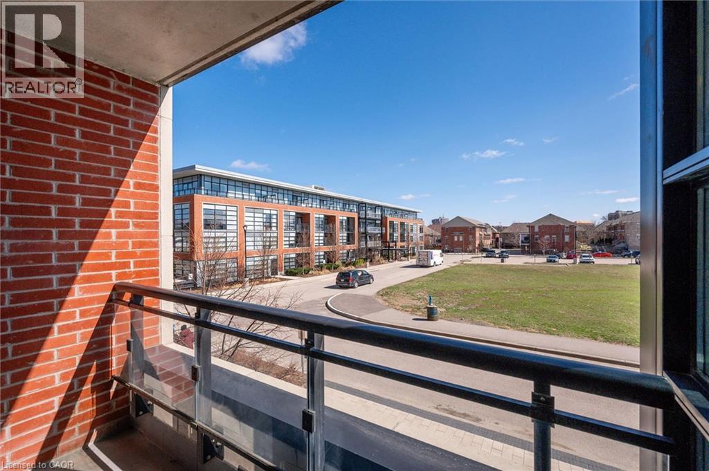 15 PRINCE ALBERT Boulevard Unit# 203 thumbnail 16