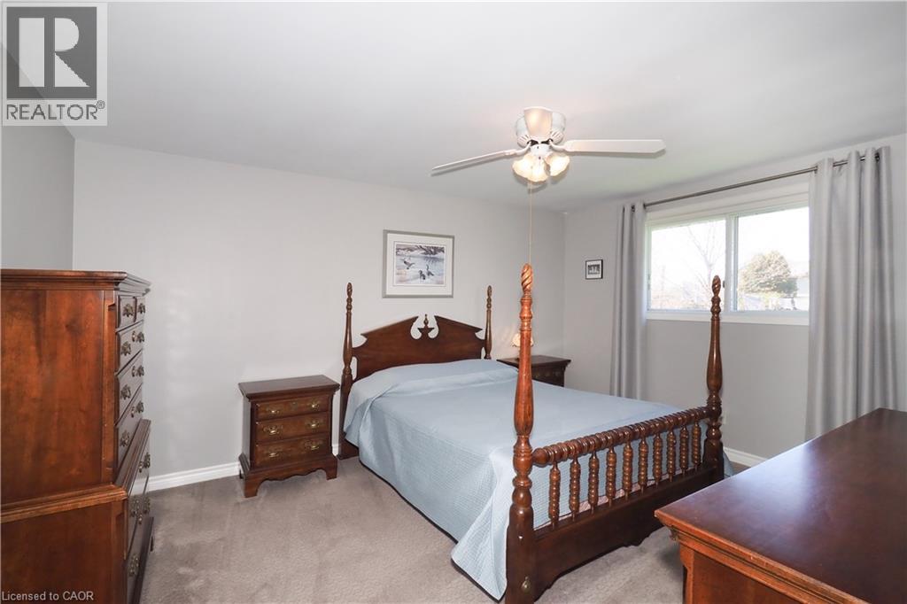 35 REINER Crescent thumbnail 18