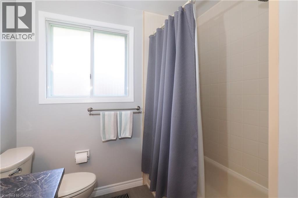 35 REINER Crescent thumbnail 22