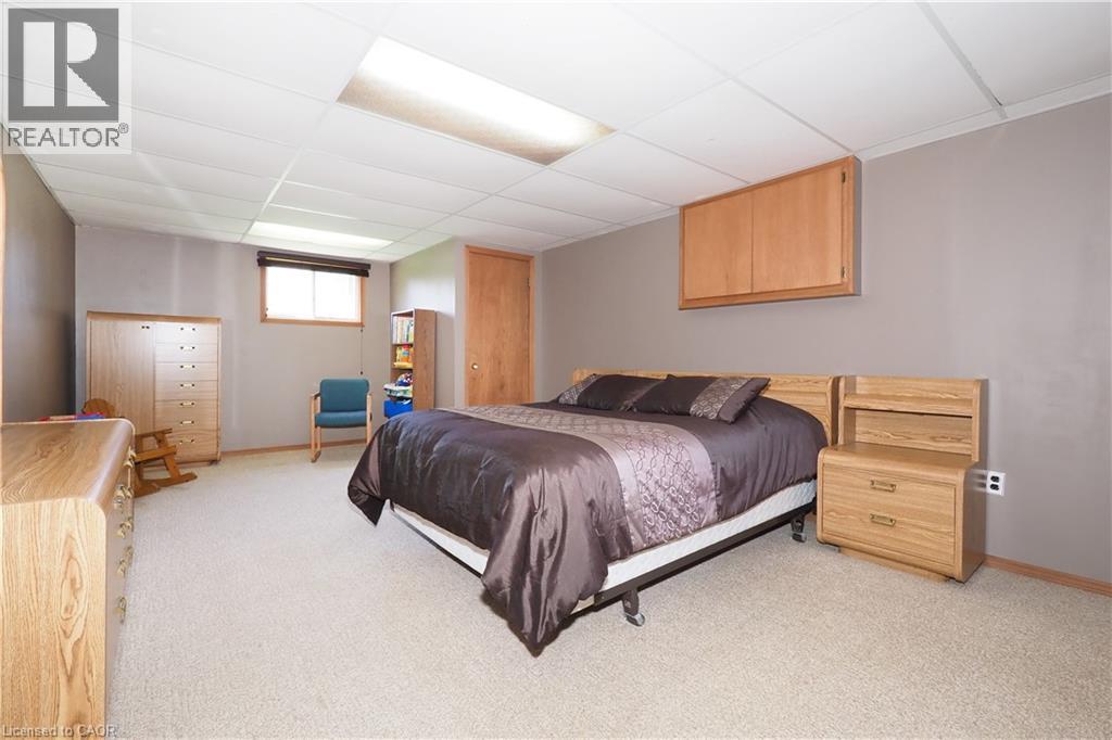 35 REINER Crescent thumbnail 27