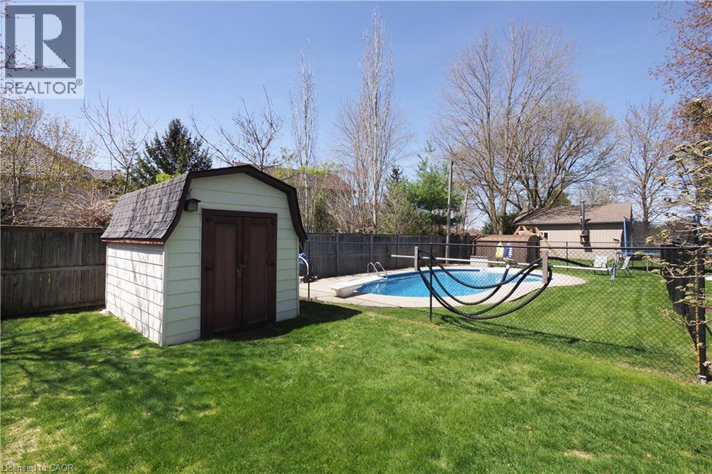 35 REINER Crescent thumbnail 38