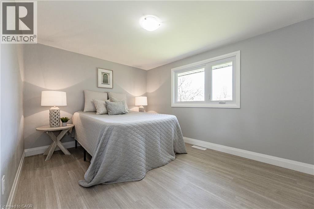 34 BRADLEY Drive thumbnail 19