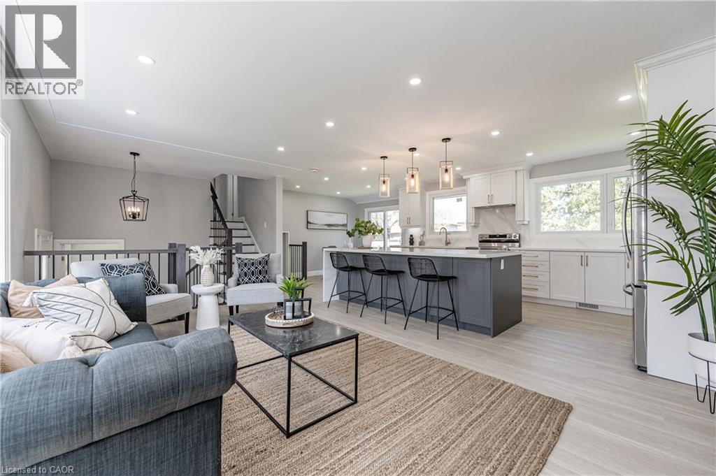 34 BRADLEY Drive thumbnail 9