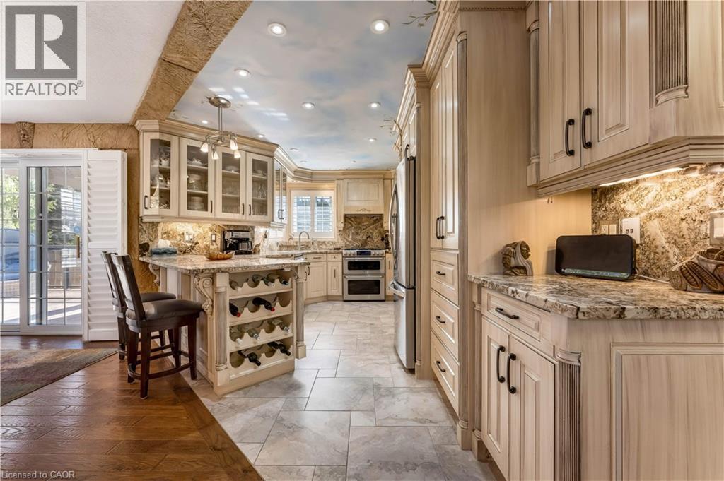 60 CHANDOS Drive thumbnail 12