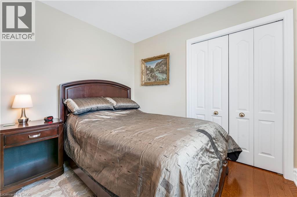 60 CHANDOS Drive thumbnail 30