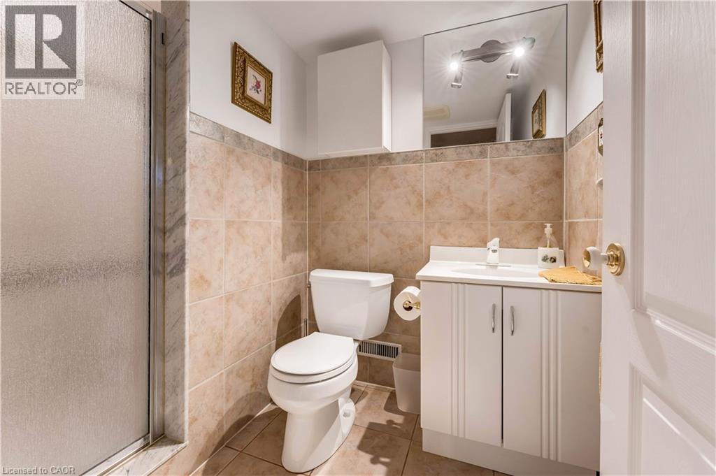 60 CHANDOS Drive thumbnail 39