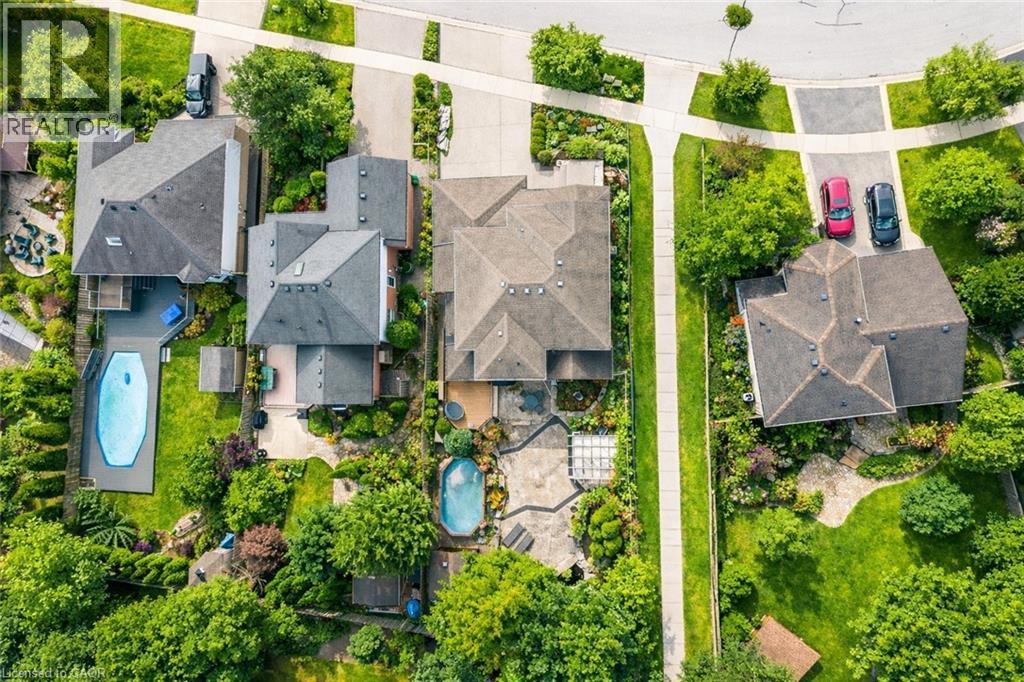 60 CHANDOS Drive thumbnail 44