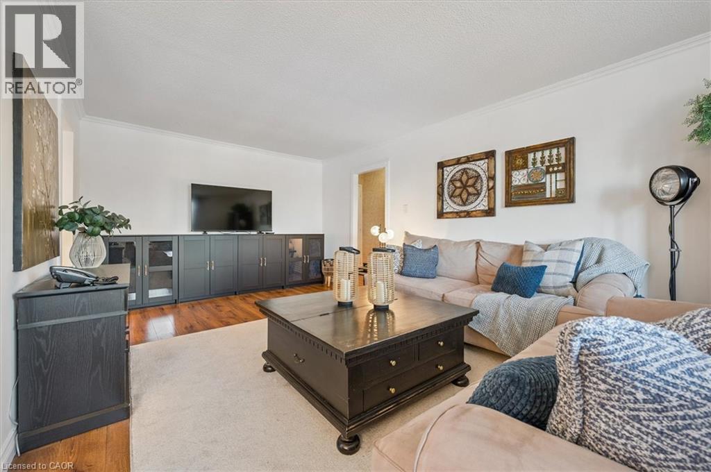 1100 COURTLAND Avenue E Unit# 302 thumbnail 9