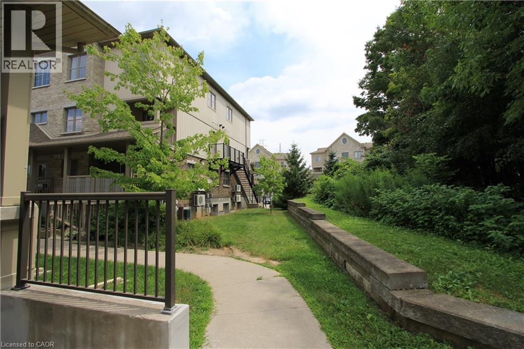 255 MAITLAND Street Unit# 3E thumbnail 6