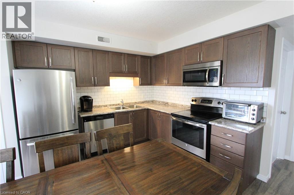 255 MAITLAND Street Unit# 3E thumbnail 17