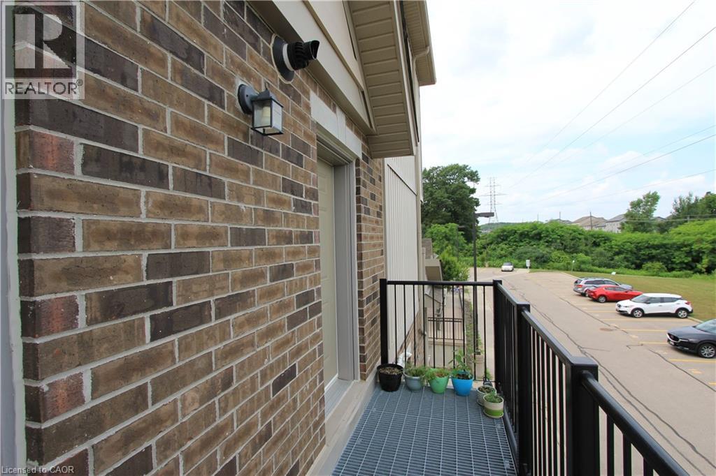 255 MAITLAND Street Unit# 3E thumbnail 10