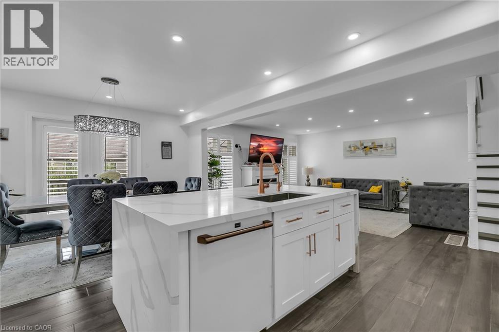 956 BANFFSHIRE Court thumbnail 14