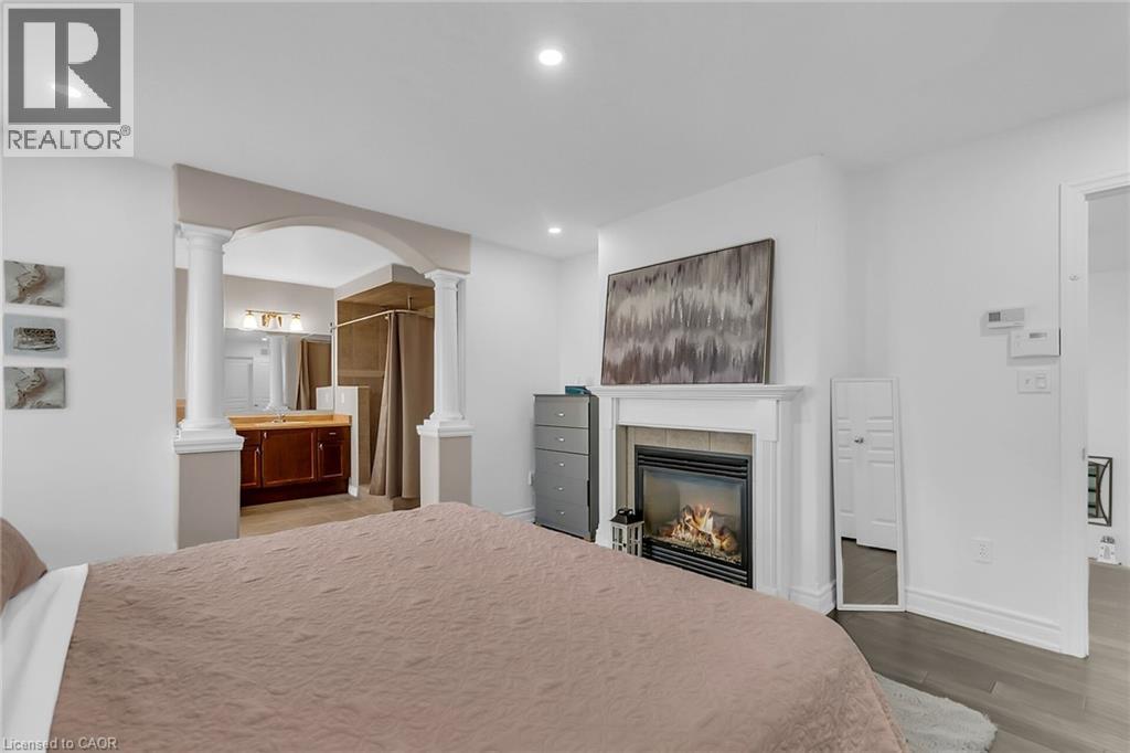 956 BANFFSHIRE Court thumbnail 25