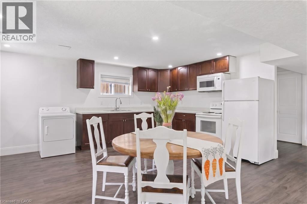 956 BANFFSHIRE Court thumbnail 36