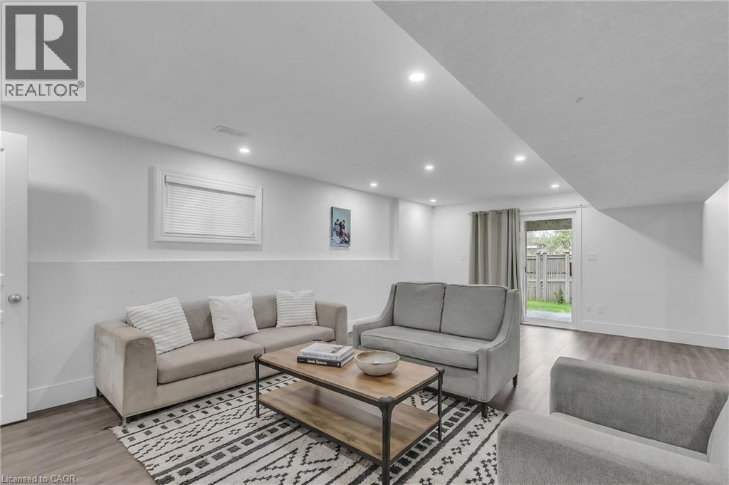 956 BANFFSHIRE Court thumbnail 37