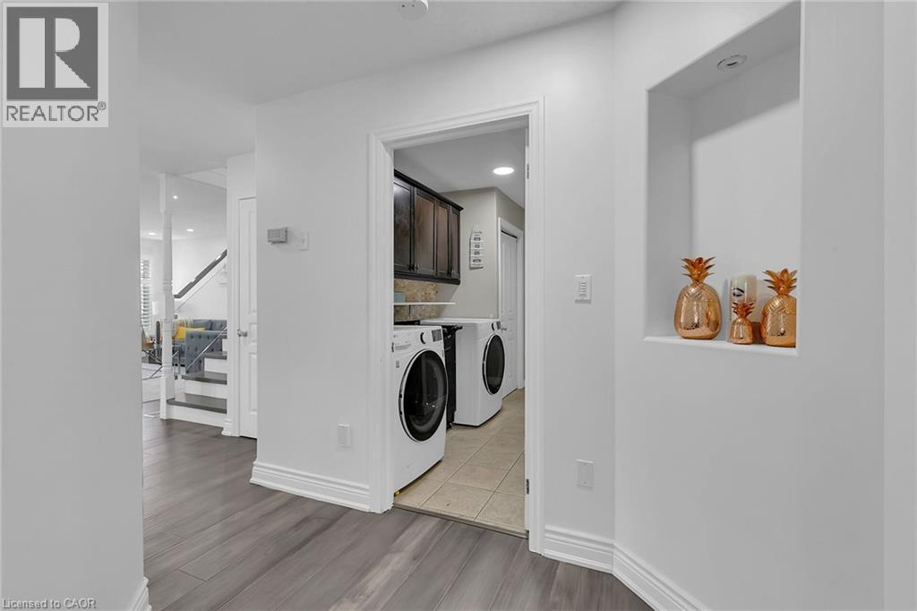 956 BANFFSHIRE Court thumbnail 5