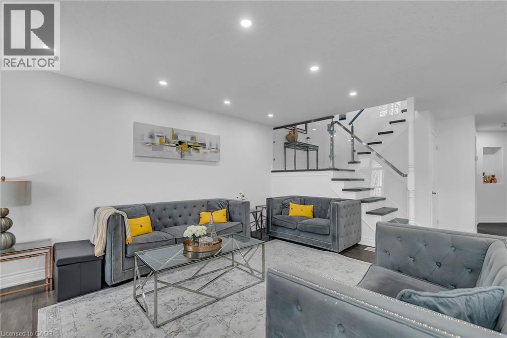 956 BANFFSHIRE Court thumbnail 9