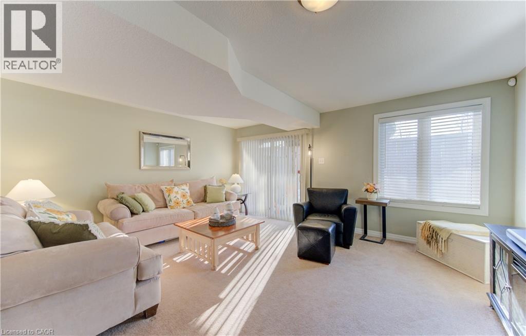 105 PINNACLE Drive Unit# 10 thumbnail 32